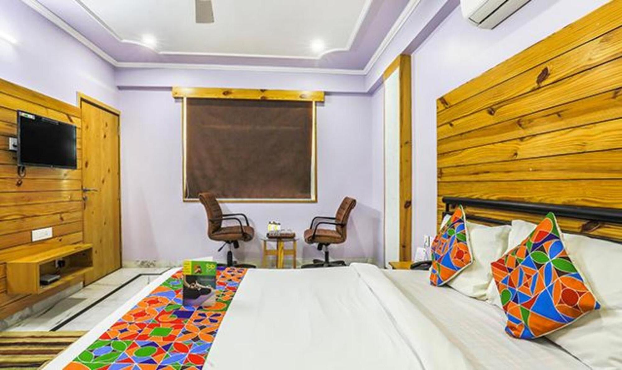 The Lodge Jaipur Eksteriør bilde